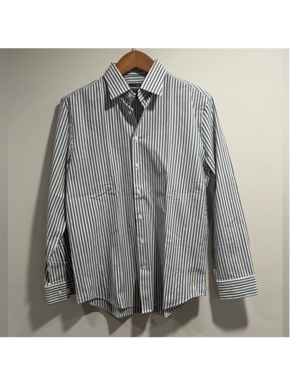 Express 1MX Men's‎ Navy, Gray and White Striped Dress Shirt Size S